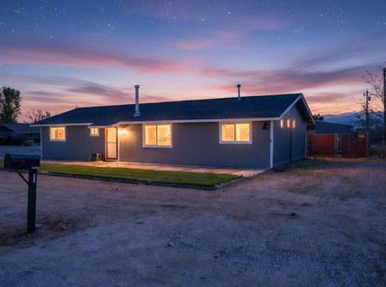 879 Whitney Way, Gardnerville, NV 89460 Photo