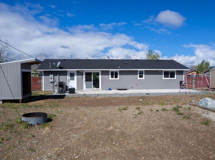 879 Whitney Way, Gardnerville, NV 89460 Photo