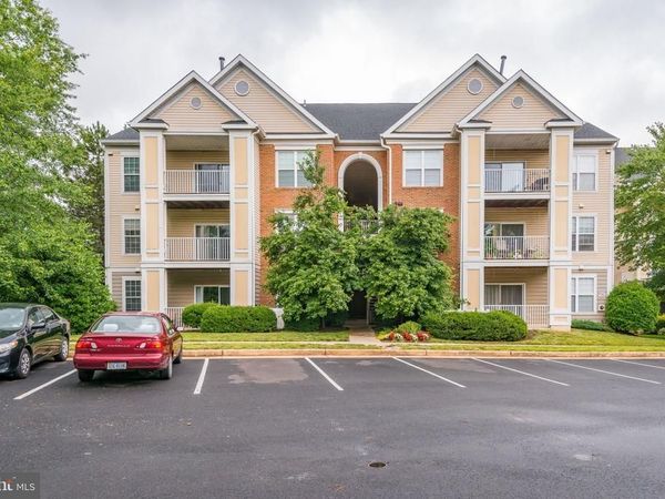 20933 CEDARPOST SQUARE, Unit 203, ASHBURN, VA 20147