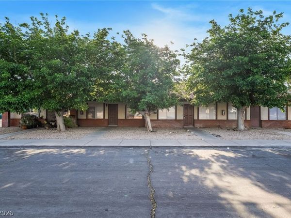 1611 E HARMON Avenue , Unit 3, Las Vegas, NV 89119