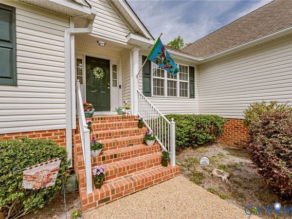 2205 Silver Street , Aylett, VA 23009