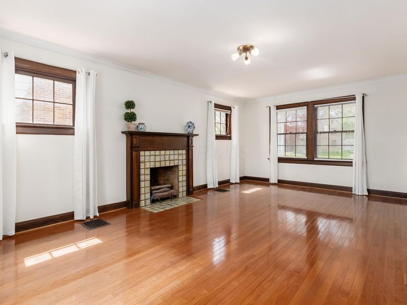 50 N Cassingham Road, Columbus, OH 43209 Photo 10