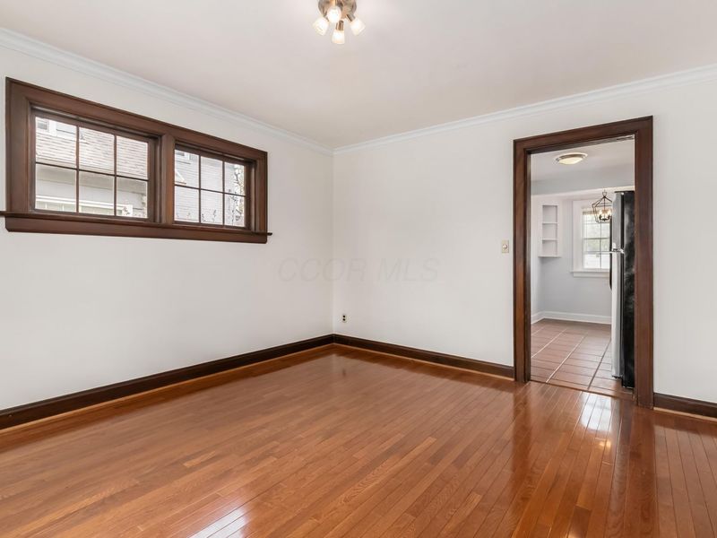 50 N Cassingham Road, Columbus, OH 43209 Photo 16