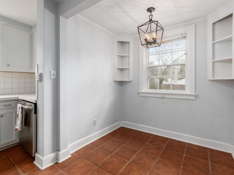 50 N Cassingham Road, Columbus, OH 43209 Photo 24