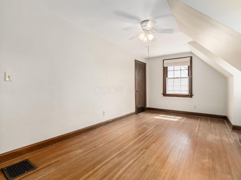 50 N Cassingham Road, Columbus, OH 43209 Photo 33