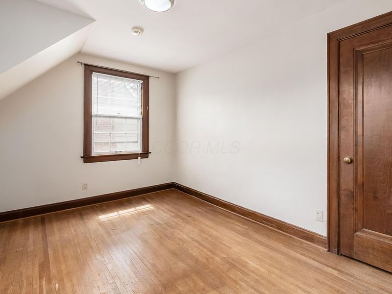 50 N Cassingham Road, Columbus, OH 43209 Photo 38