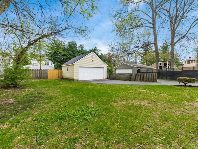 50 N Cassingham Road, Columbus, OH 43209 Photo 42