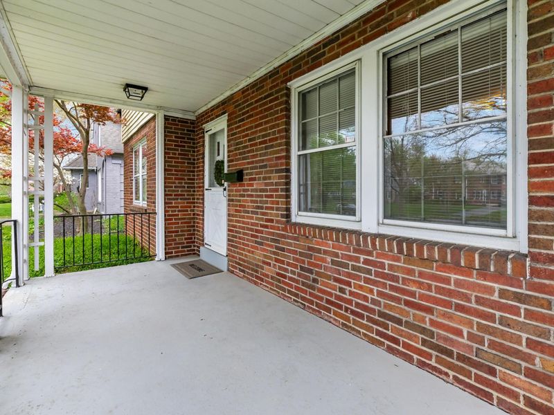 50 N Cassingham Road, Columbus, OH 43209 Photo 5