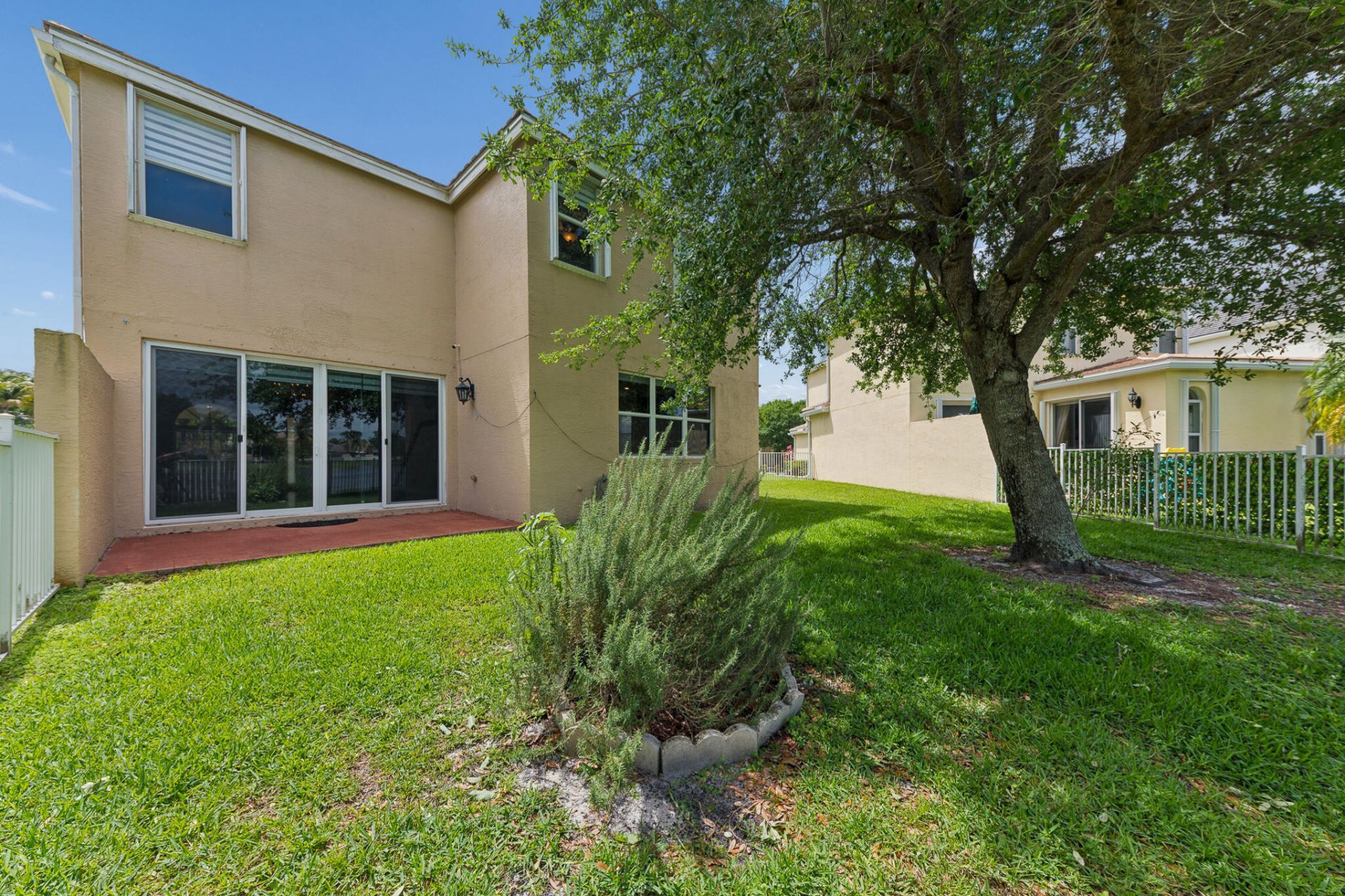 113 Canterbury Place, Royal Palm Beach, FL 33414 Photo
