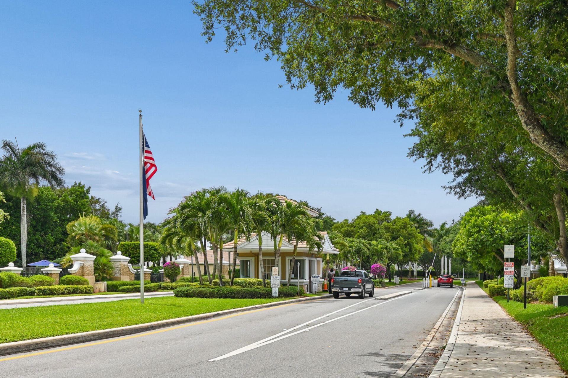 113 Canterbury Place, Royal Palm Beach, FL 33414 Photo