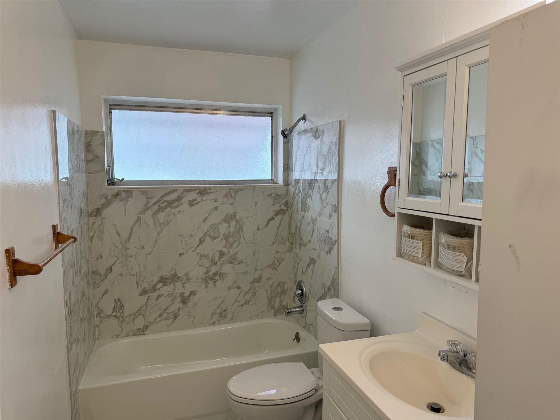4564 NW 16th Avenue, Tamarac, FL 33309 Photo