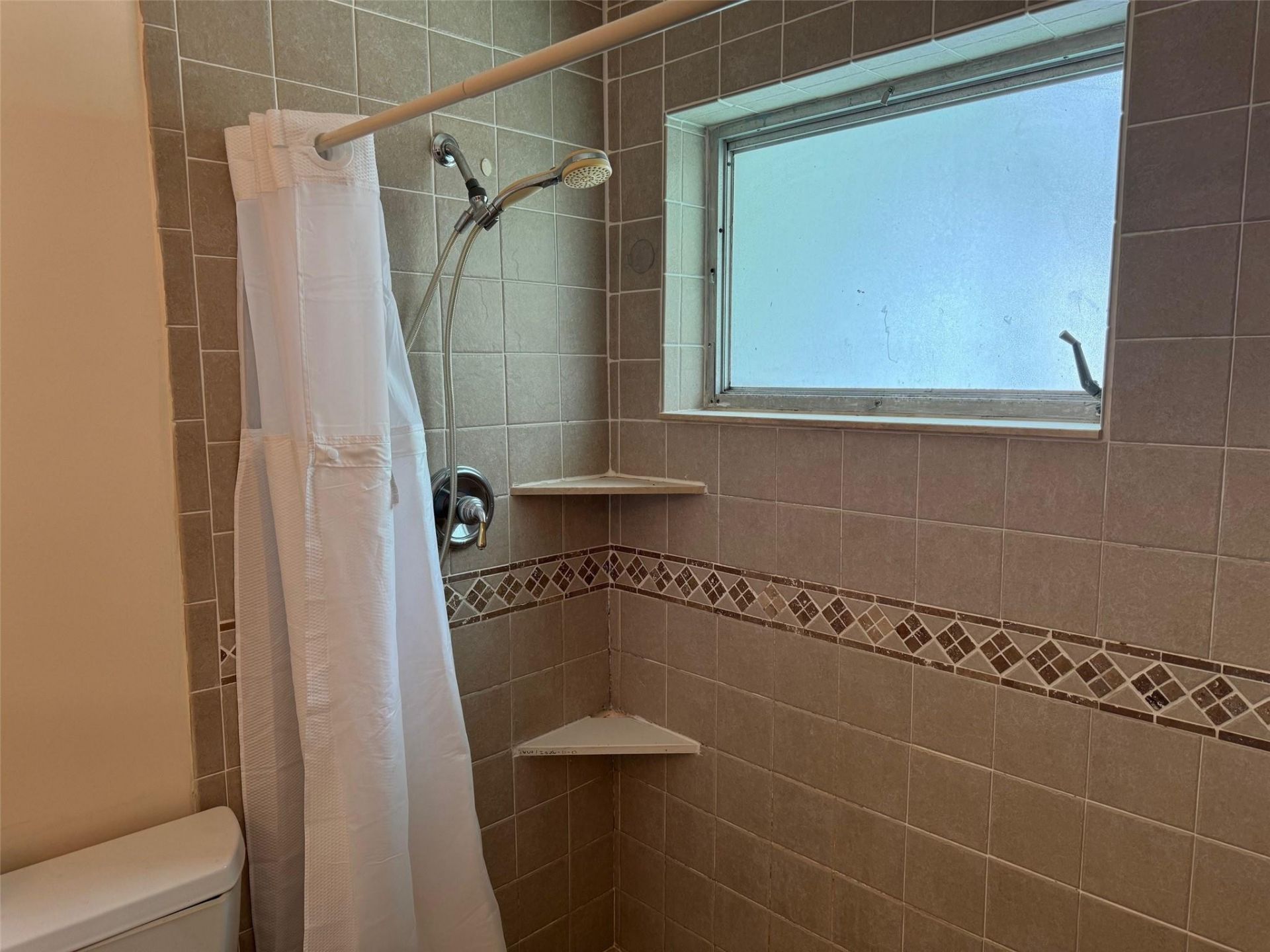 4564 NW 16th Avenue, Tamarac, FL 33309 Photo