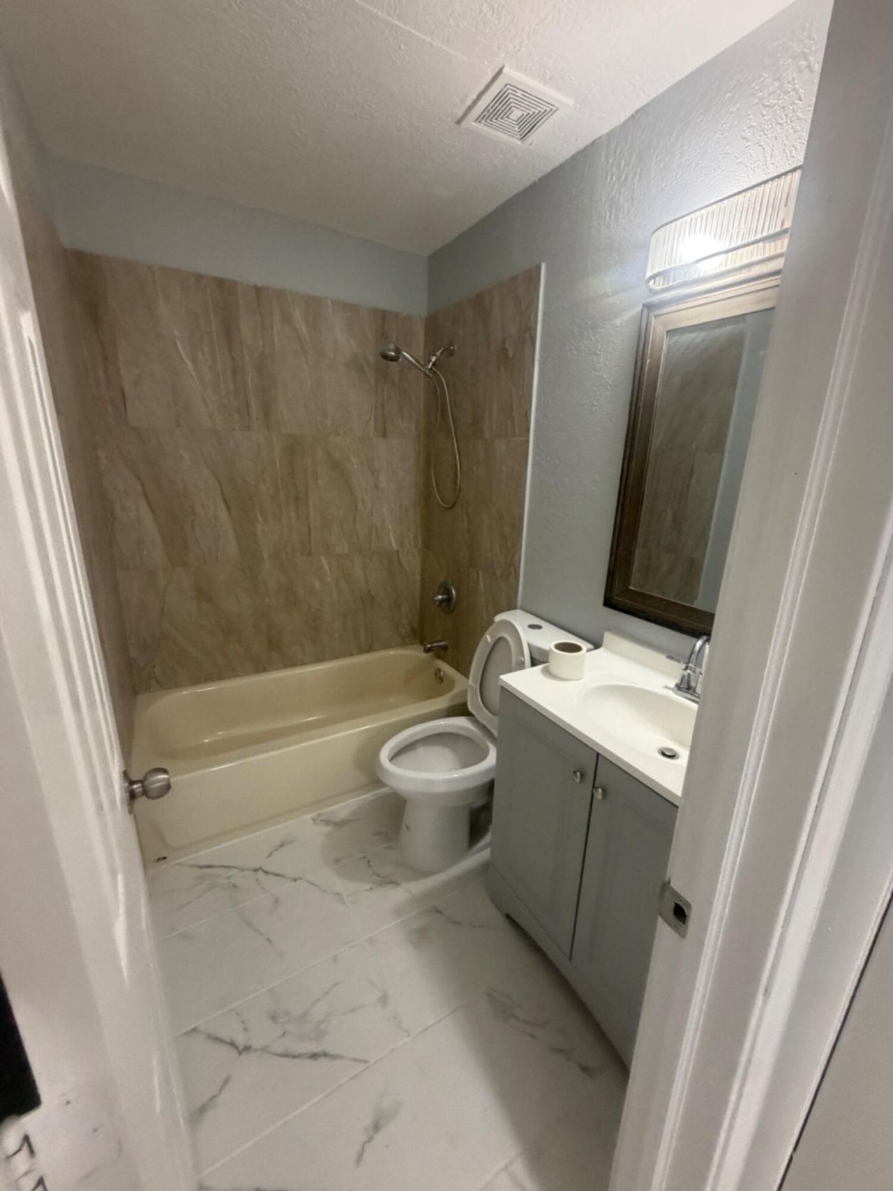 3886 NW 213th Street, Miami Gardens, FL 33055 Photo