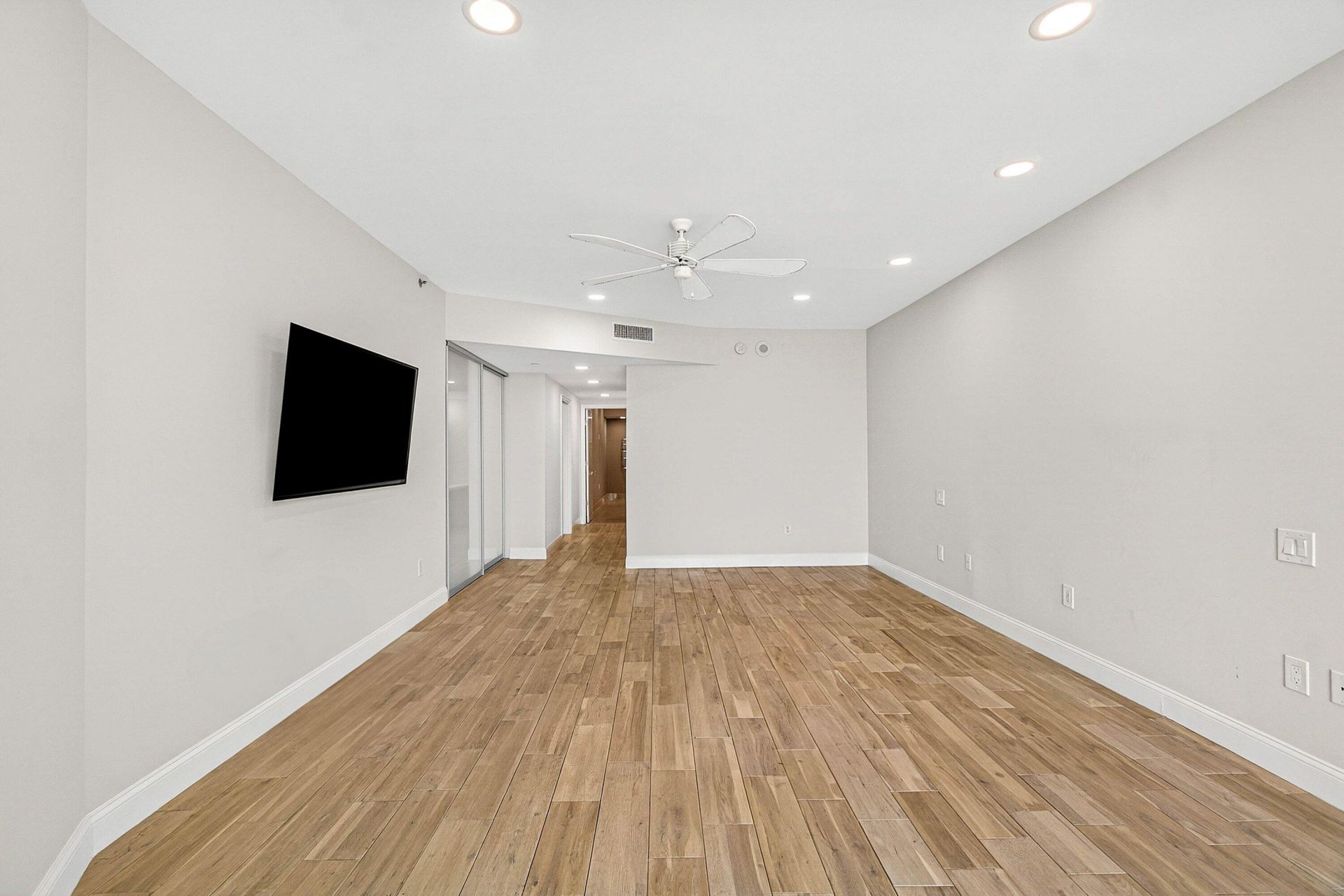 3740 S Ocean Boulevard, Unit 1102, Highland Beach, FL 33487 Photo