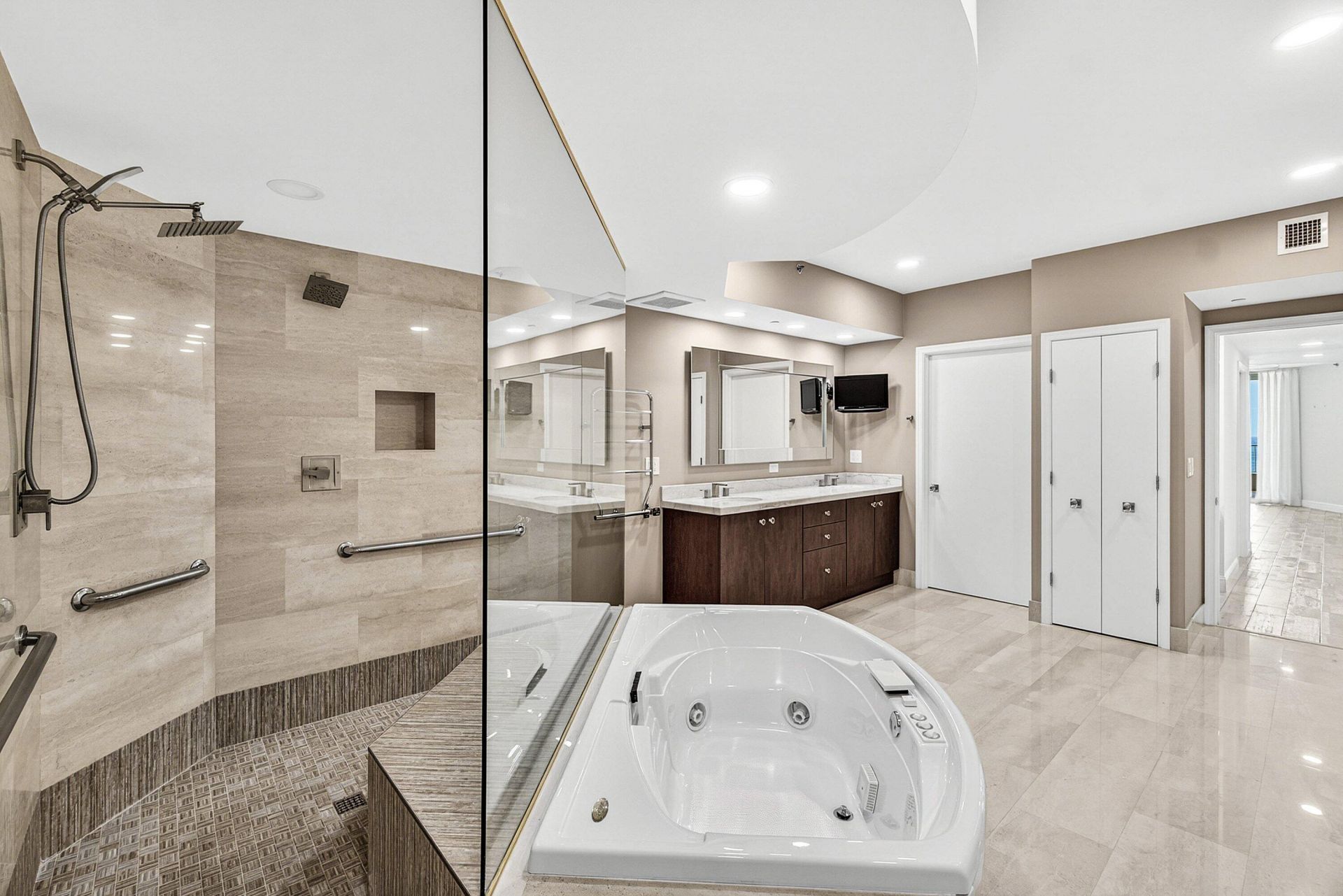 3740 S Ocean Boulevard, Unit 1102, Highland Beach, FL 33487 Photo