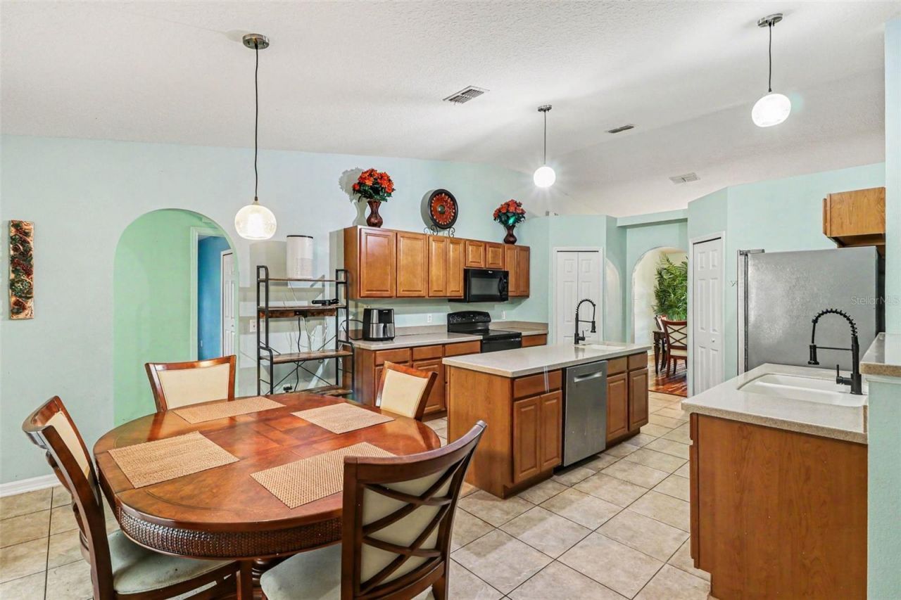 100 Festive Court, Chuluota, FL 32766 Photo