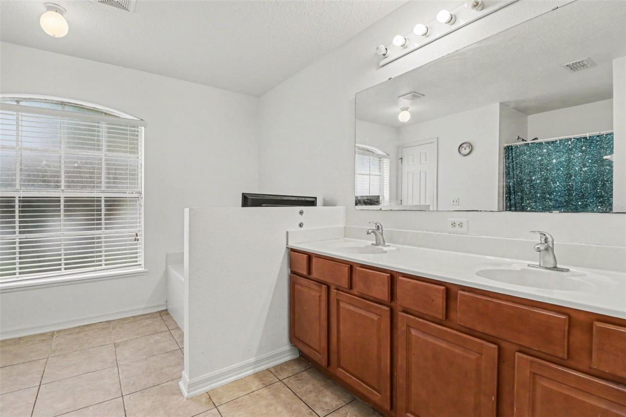 100 Festive Court, Chuluota, FL 32766 Photo