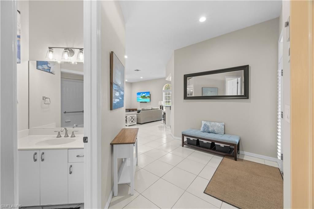 5472 Peppertree Dr, Fort Myers, FL 33908 Photo