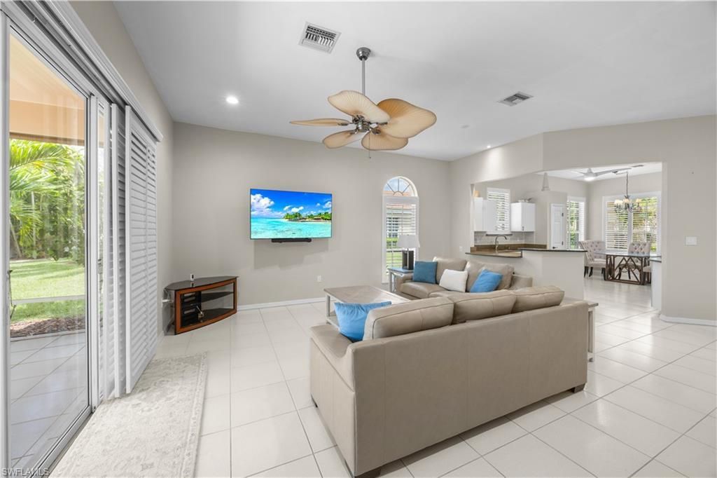 5472 Peppertree Dr, Fort Myers, FL 33908 Photo