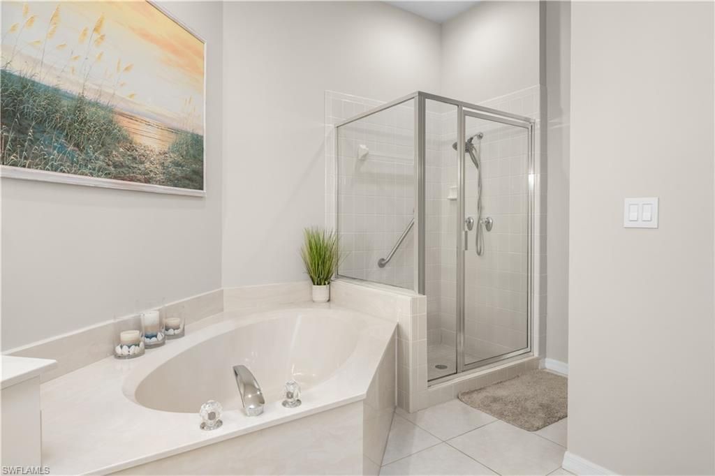 5472 Peppertree Dr, Fort Myers, FL 33908 Photo