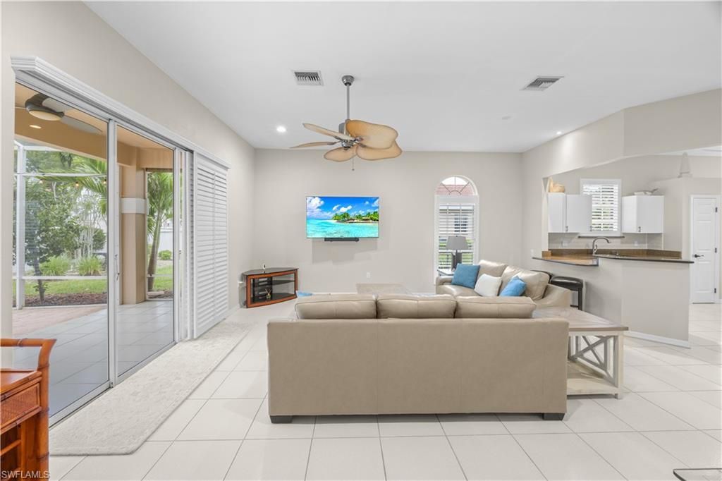 5472 Peppertree Dr, Fort Myers, FL 33908 Photo