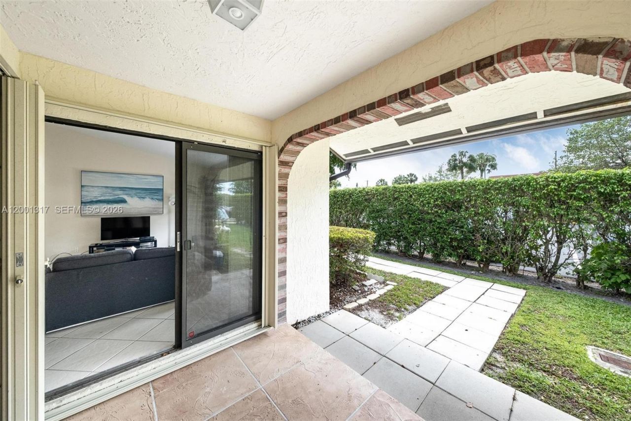 23128 Barwood Park Ln, Unit A, Boca Raton, FL 33433 Photo