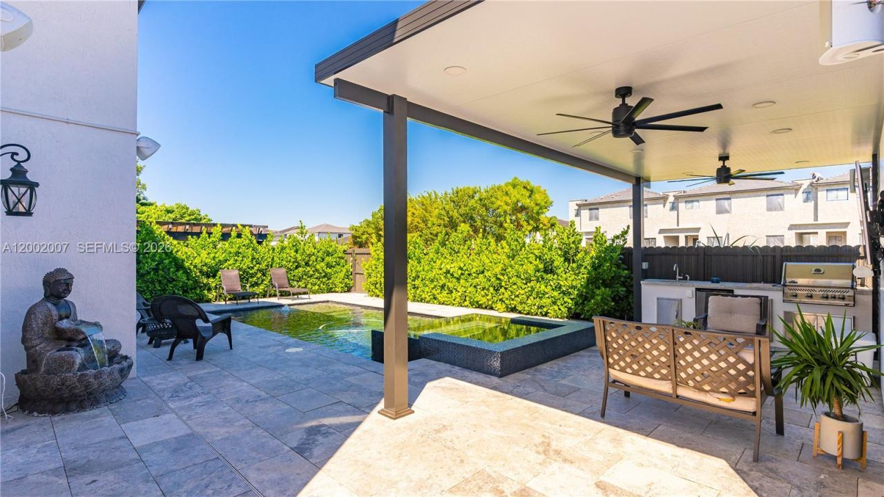 15817 SW 138th Ter, Miami, FL 33196 Photo