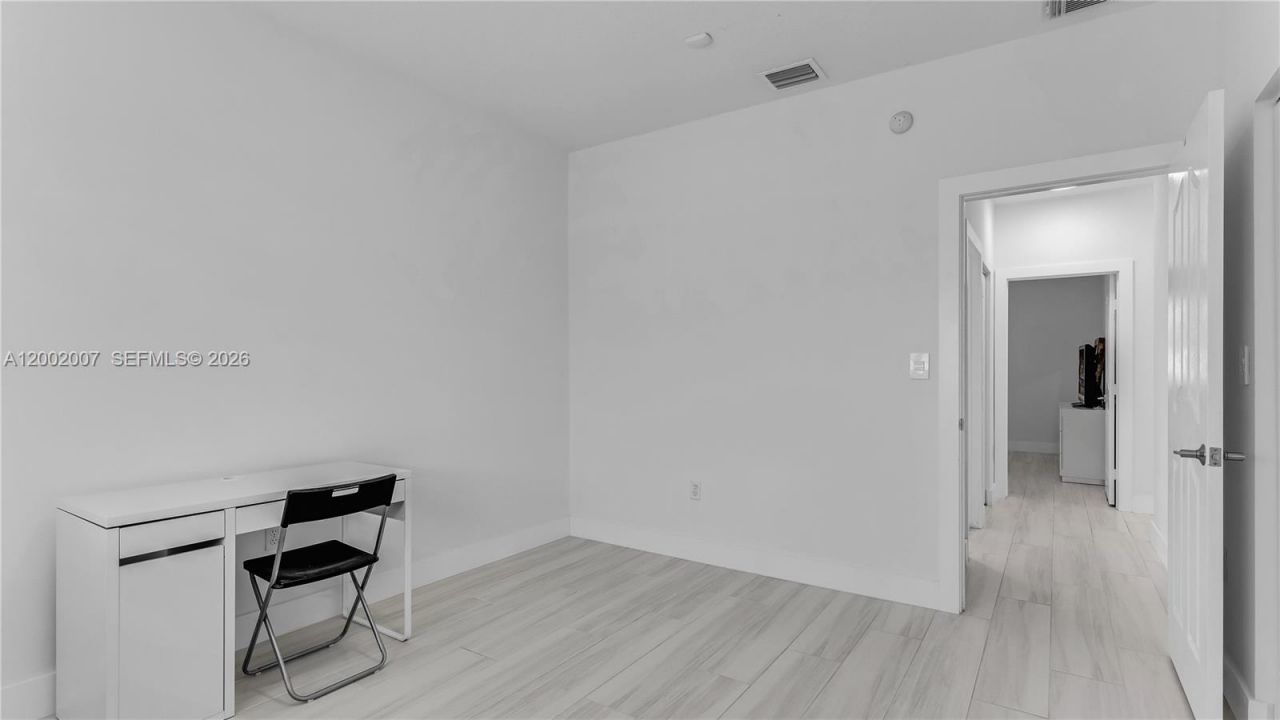 15817 SW 138th Ter, Miami, FL 33196 Photo