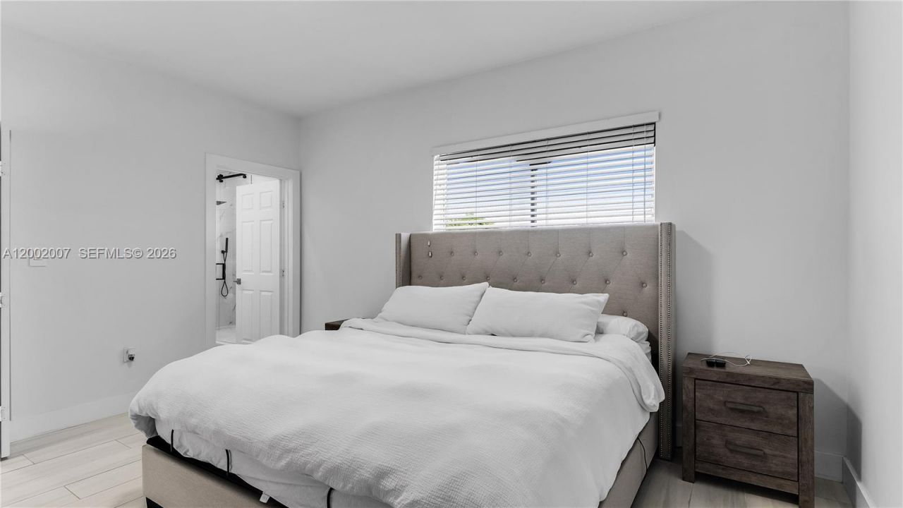 15817 SW 138th Ter, Miami, FL 33196 Photo