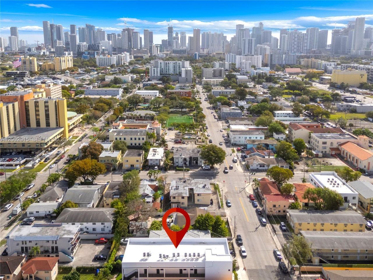 1037 NW 2nd St, Miami, FL 33128 Photo