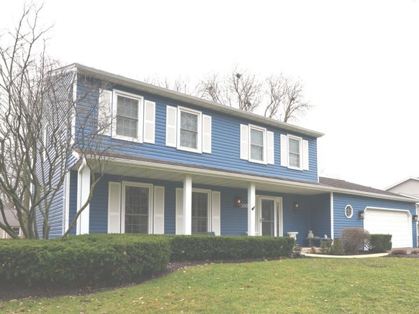 1006 Whirlaway Avenue, Naperville, IL 60540