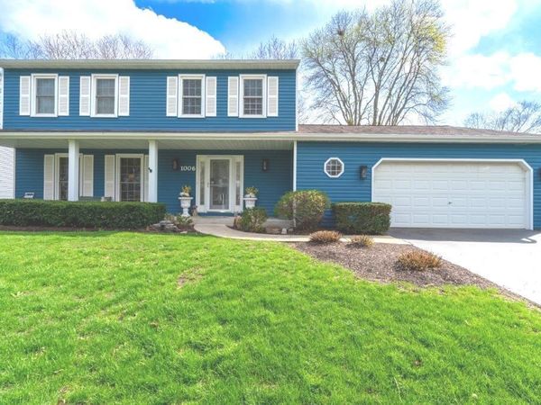 1006 Whirlaway Avenue, Naperville, IL 60540