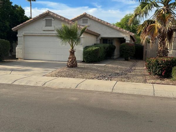 5028 W KRISTAL Way, Glendale, AZ 85308