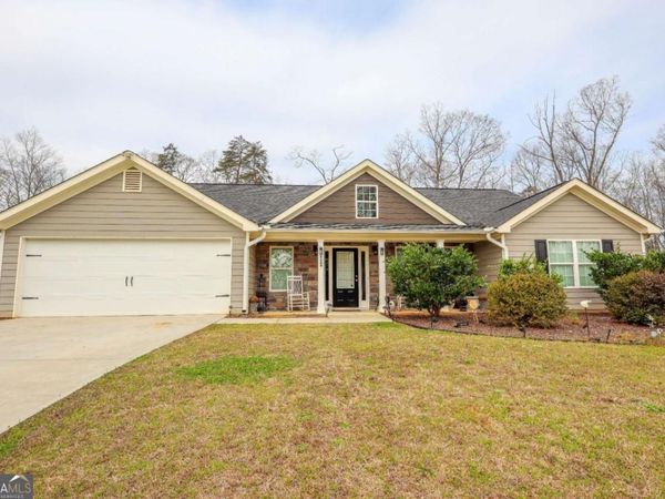 5409 Stepstone Way, Gainesville, GA 30506