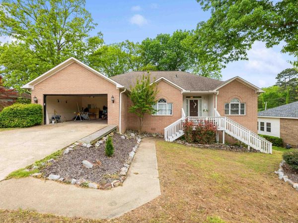 104 NEWMAN Place, Hot Springs, AR 71913