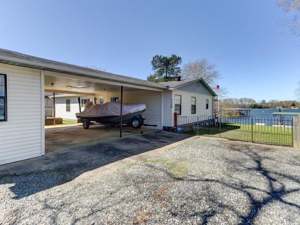 126 OAKRIDGE Road, Hot Springs, AR 71913