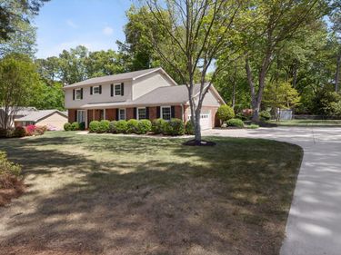 6700 Brookmeade Place, Raleigh, NC 27612