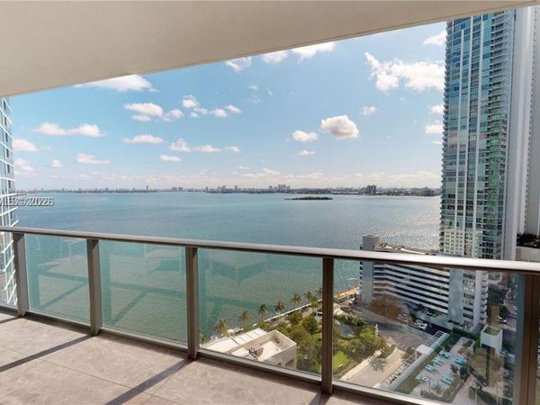 650 NE 32nd St, Unit 2005, Miami, FL 33137