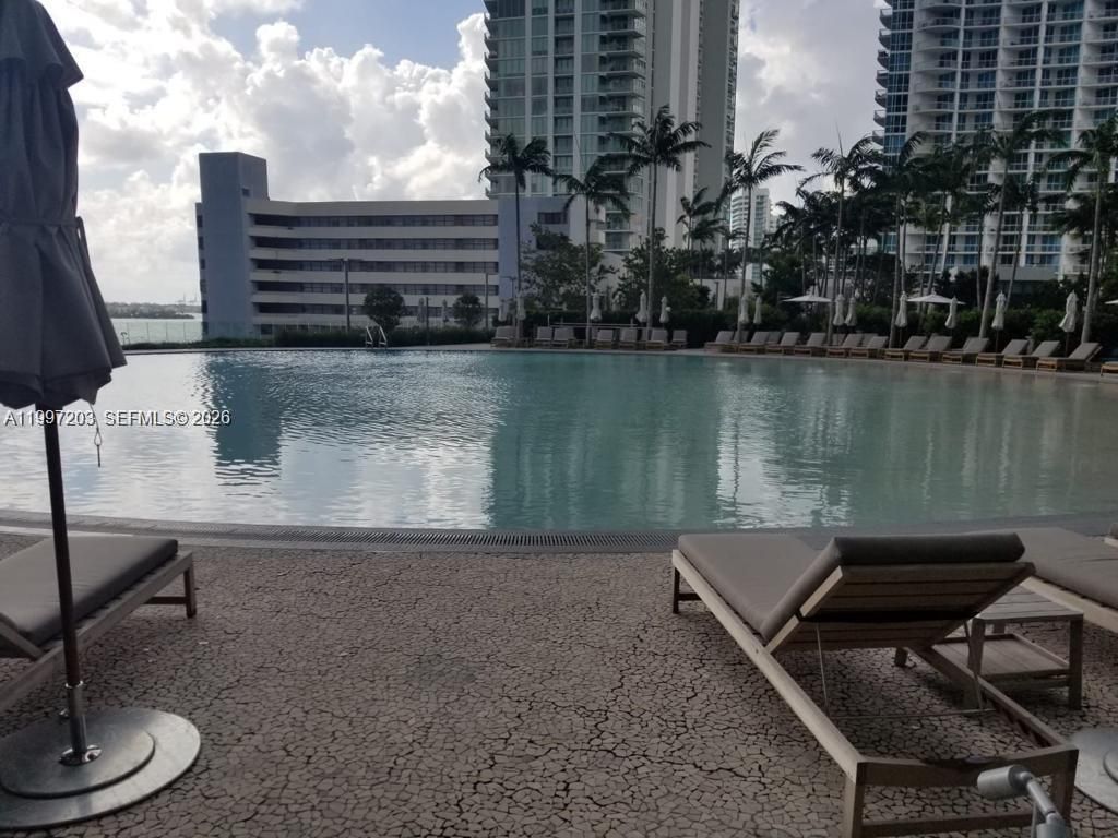 650 NE 32nd St, Unit 2005, Miami, FL 33137 Photo