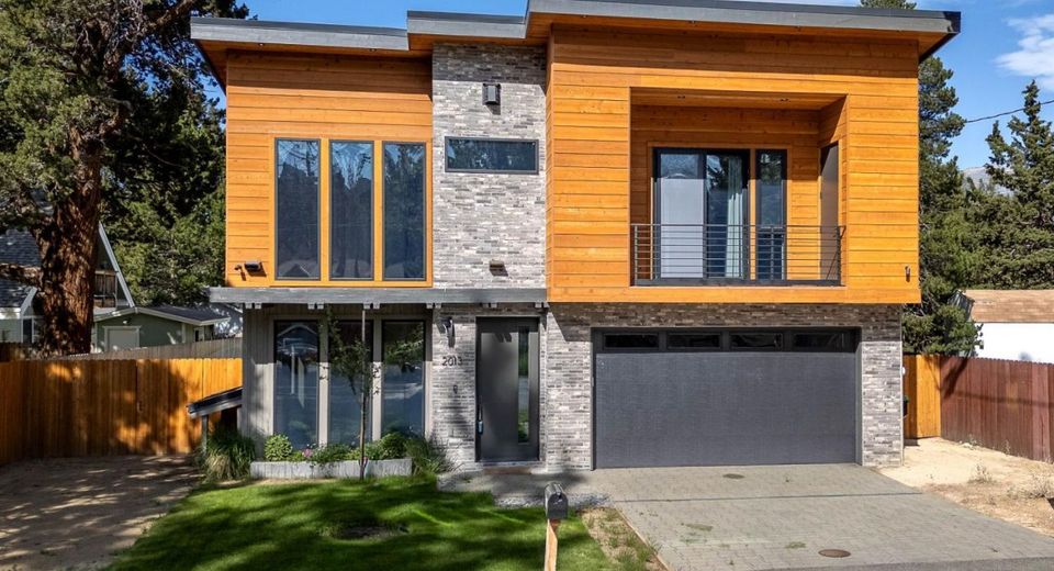 2013 Piute Street, South Lake Tahoe, CA 96150 Photo