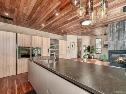 2013 Piute Street, South Lake Tahoe, CA 96150 Photo