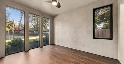 2013 Piute Street, South Lake Tahoe, CA 96150 Photo