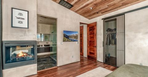 2013 Piute Street, South Lake Tahoe, CA 96150 Photo