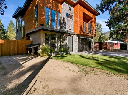 2013 Piute Street, South Lake Tahoe, CA 96150 Photo