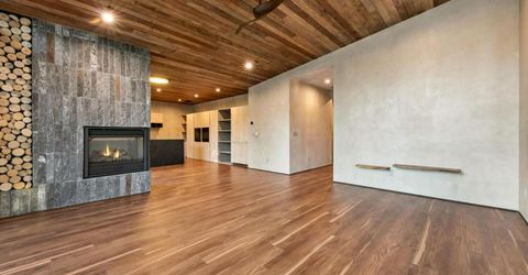 2013 Piute Street, South Lake Tahoe, CA 96150 Photo