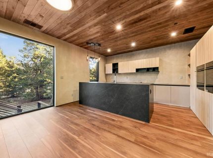 2013 Piute Street, South Lake Tahoe, CA 96150 Photo