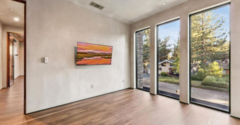 2013 Piute Street, South Lake Tahoe, CA 96150 Photo
