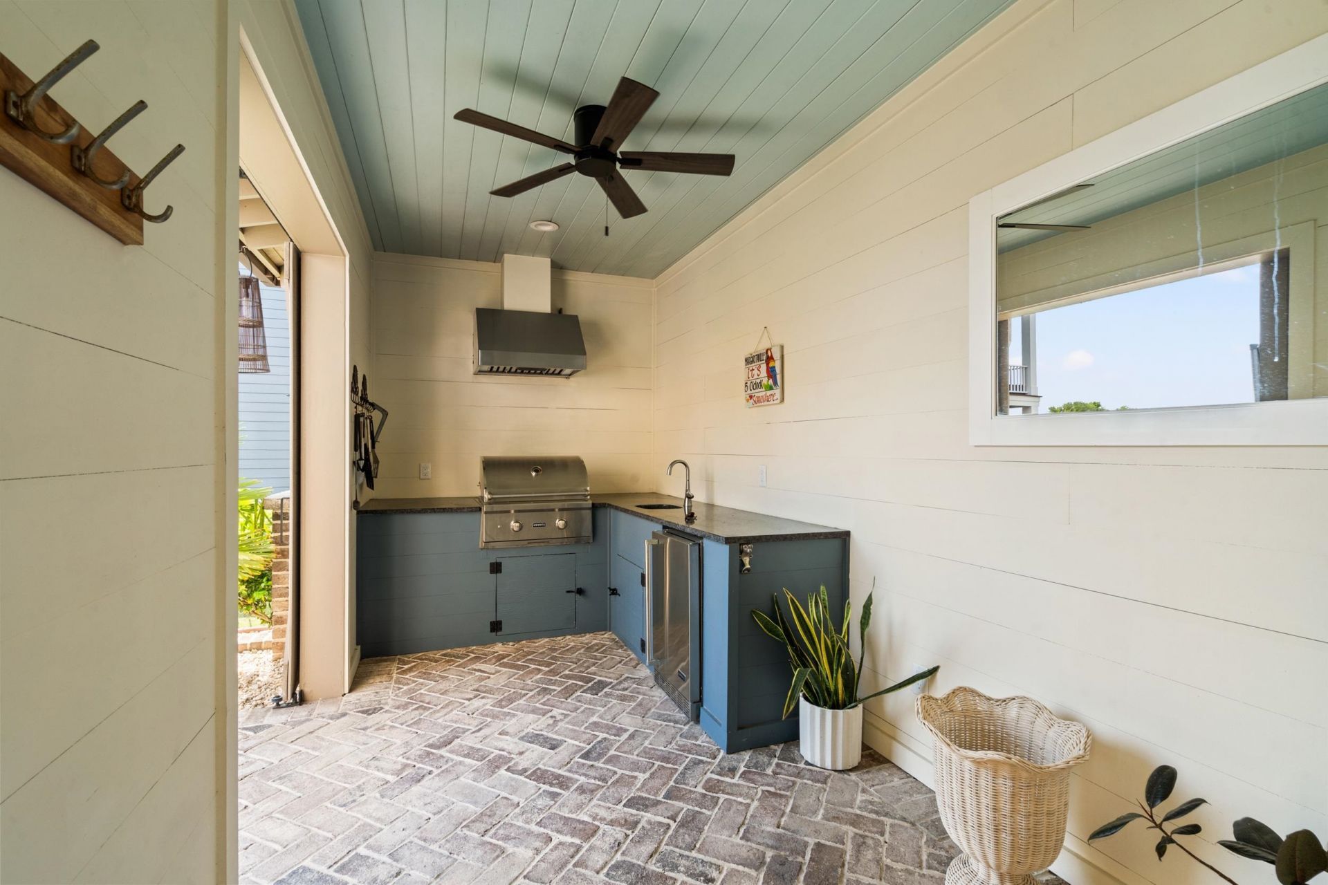 1012 East Isle Of Palms Ave. Photo 46