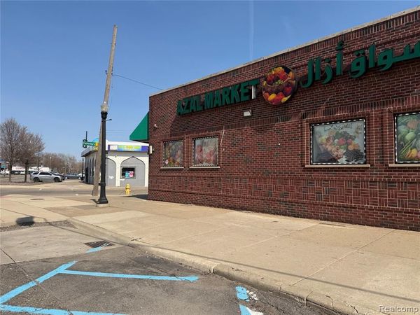 10135 Dix , Dearborn, MI 48120