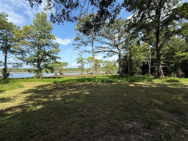 11756 Catfish Road, Vivian, LA 71082